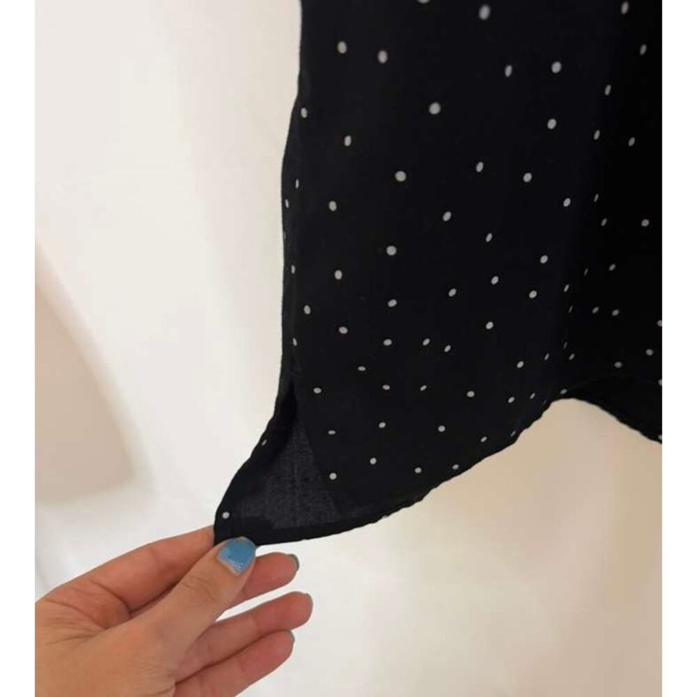 Uniqlo Rayon Blouse | Short Sleeve | mini dot print in Black sz. S - Picture 6 of 9